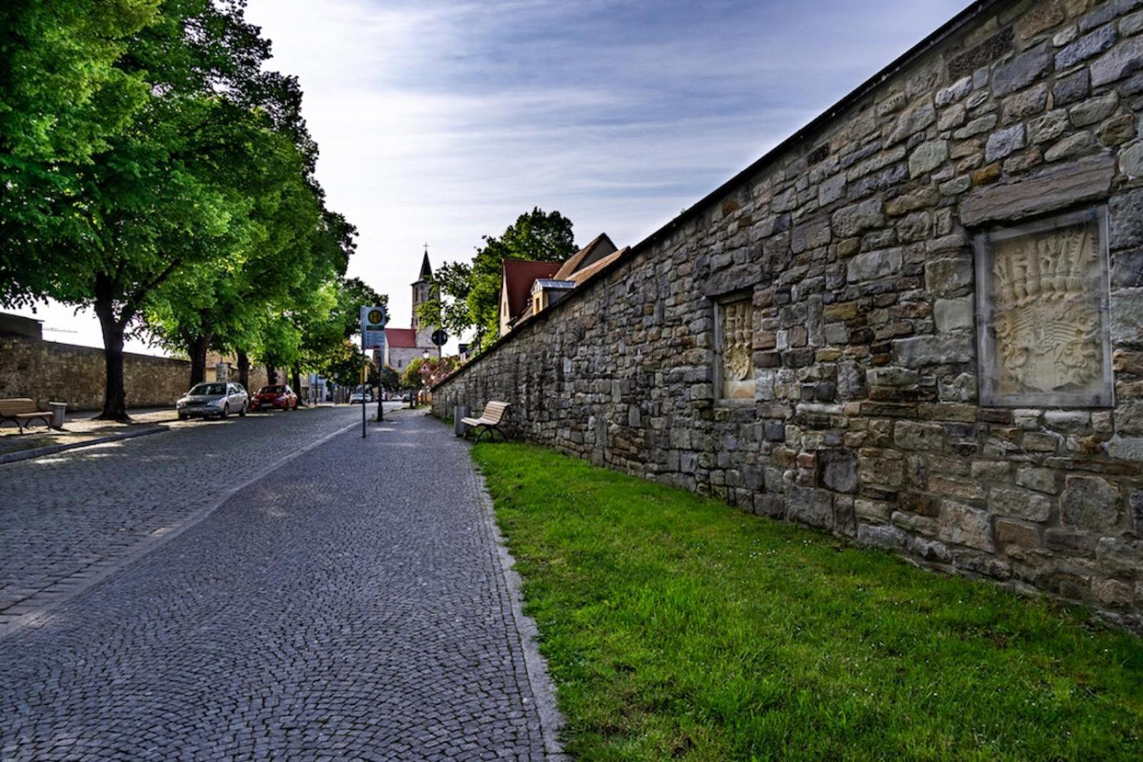 Sl'Otel Budget Bernburg Exterior foto